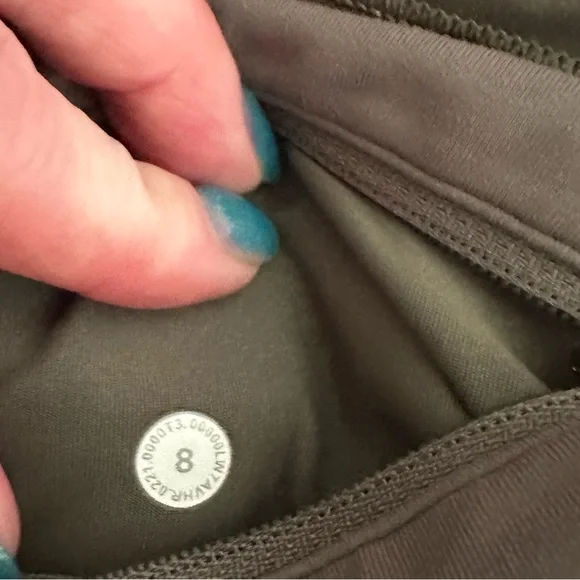 Like new - Picture 1 of 6